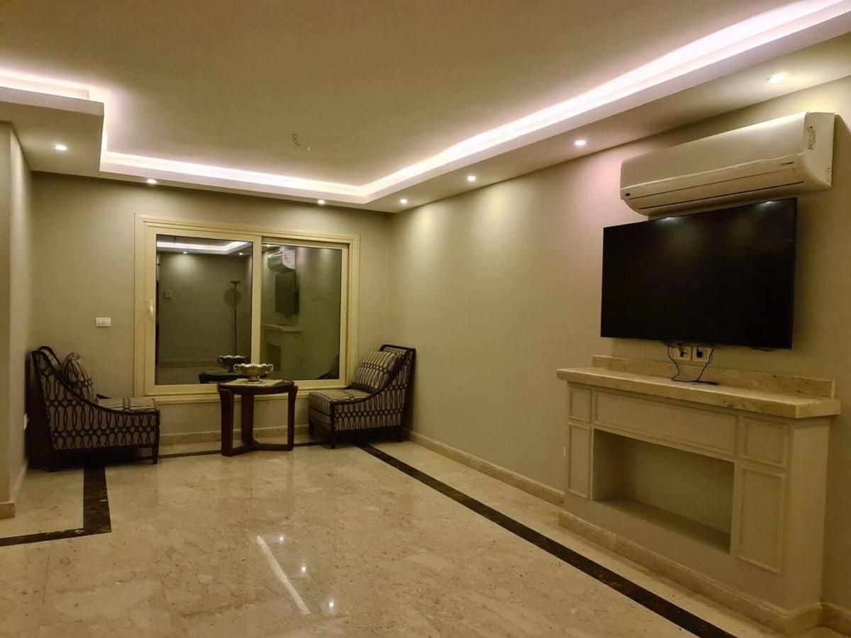 Spacious Executive Luxury Apartment With Balcony Kairo Bagian luar foto