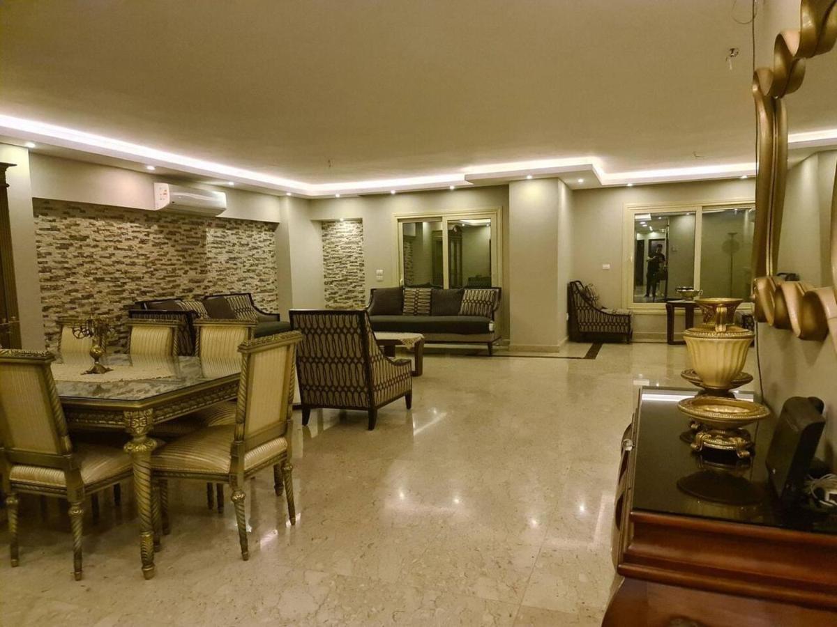 Spacious Executive Luxury Apartment With Balcony Kairo Bagian luar foto